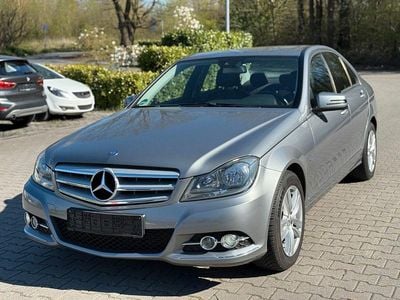 Gebraucht Mercedes C200 136 PS (100 kW) 2011 Silber Limousine