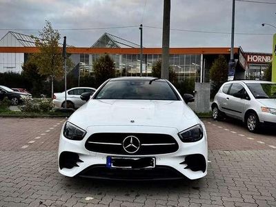 Weiß Gebraucht 2022 Mercedes E200 Edition Coupé | 48.000 € (Etwas zu teuer)