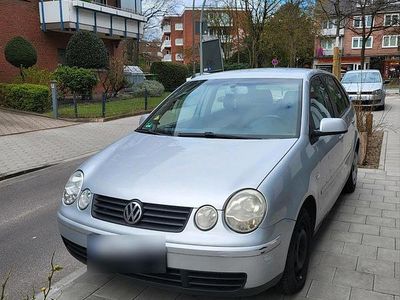 Gebraucht VW Polo Cricket 73 PS (53 kW) 2004 Silber Kleinwagen