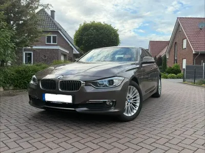 Gebraucht BMW 316 Luxury Line 116 PS (85 kW) 2013 Braun Limousine
