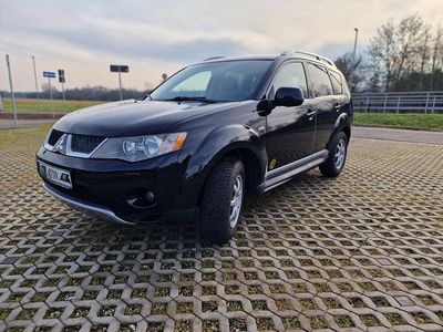 Schwarz Gebraucht 2009 Mitsubishi Outlander Instyle SUV | 9.200 € (Teuer)