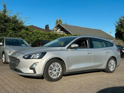 Gebraucht Ford Focus Cool & Connect 90 PS (66 kW) 2019 Silber Kombi