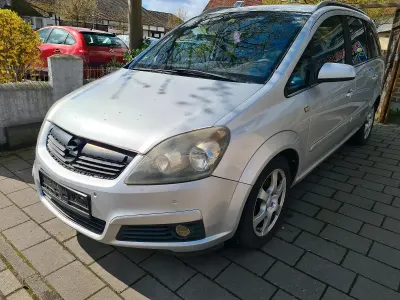 Gebraucht Opel Zafira 2026 Van / Kleinbus