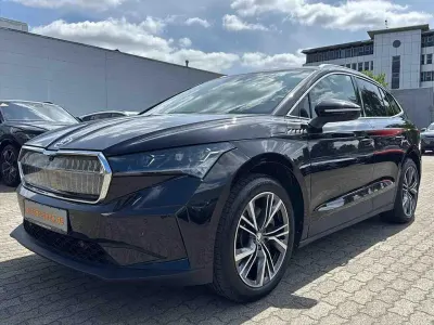 Gebraucht Skoda Enyaq iV ecoSuite 150 kW (204 PS) 2023 Schwarzmagic perleffekt SUV