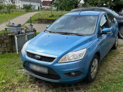 Gebraucht Ford Focus 125 PS (91 kW) 2008 Blau Kleinwagen