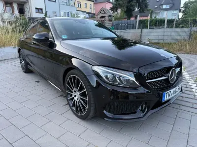 Gebraucht Mercedes C43 AMG AMG 367 PS (269 kW) 2016 Schwarz Limousine