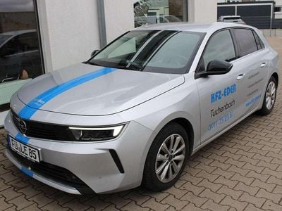 Gebraucht Opel Astra Elegance 131 PS (96 kW) 2023 Aluminium silb/kristall silb Limousine