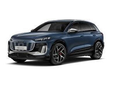 Gebraucht Audi SQ6 e-tron Ambiente 359 kW (489 PS) 2025 Blau (plasmablau metallic) SUV