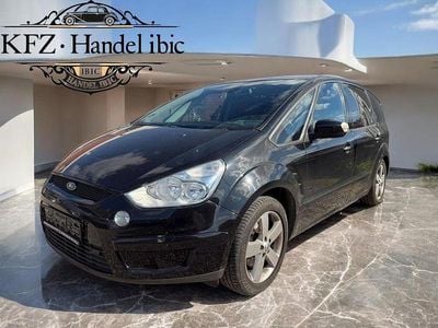 Schwarz Gebraucht 2010 Ford S-MAX Titanium Van / Kleinbus | 4.299 € (Fairer Preis)