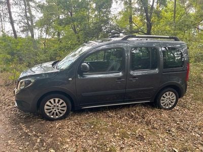 Mercedes Citan 111