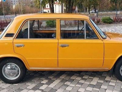 Second-hand Lada 1200 60 CP (44 kW) 1984 Berlinǎ