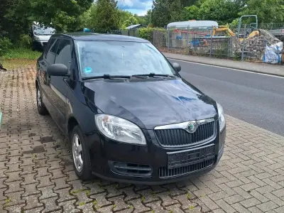 Gebraucht Skoda Fabia 60 PS (44 kW) 2008 Schwarz Kleinwagen