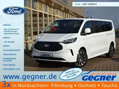 Neu Ford Tourneo Titanium 170 PS (125 kW) 2025 Frozen white Van / Kleinbus