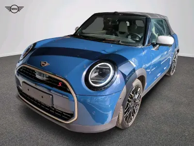 Occasion Mini Cooper S Cabriolet Favoured 204 PK (150 kW) 2024 Blauw Cabriolet