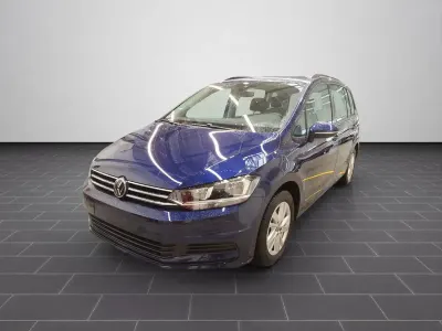 Gebraucht VW Touran 150 PS (110 kW) 2025 Atlantik blue metallic (metallic) Van / Kleinbus