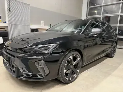 Gebraucht Cupra Leon 150 PS (110 kW) 2025 Schwarz Limousine