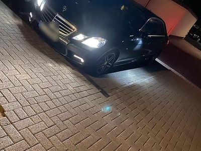 Gebraucht Mercedes E350 AMG 231 PS (169 kW) 2010 Blau Limousine