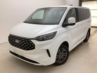 Gebraucht Ford Tourneo Titanium 136 PS (100 kW) 2025 Weiß Van / Kleinbus