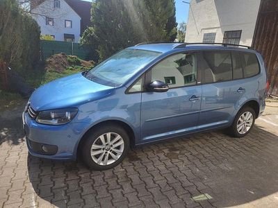 Usata VW Touran 140 CV (102 kW) 2012 Blu Monovolume