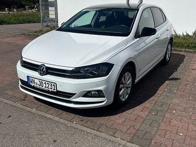 Gebraucht VW Polo Highline 95 PS (69 kW) 2019 Weiß Kleinwagen