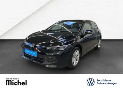 Gebraucht VW Golf VIII Life 116 PS (85 kW) 2024 Schwarz Limousine