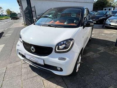 Schwarz / weiß Gebraucht 2014 Smart ForFour Passion Kleinwagen | 8.100 € (Fairer Preis)