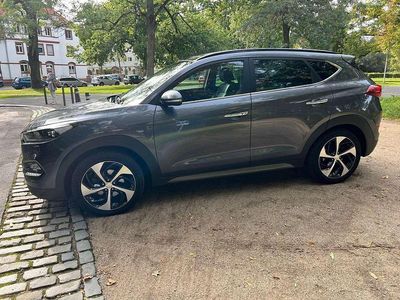 Second-hand Hyundai Tucson Premium 177 CP (130 kW) 2017 Gri SUV