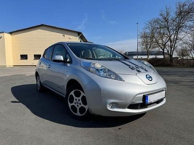 Second-hand Nissan Leaf 80 kW (109 CP) 2012 Argintiu Hatchback