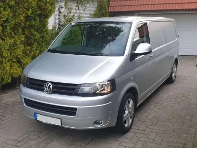 Gebraucht VW T5 140 PS (102 kW) 2015 Silber Van