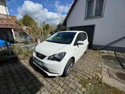 Używany Seat Mii I-Tech 60 KM (44 kW) 2015 Biały Hatchback