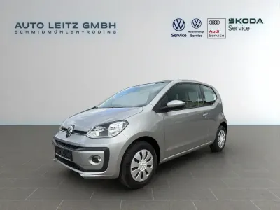 Używany VW up! move up! 65 KM (47 kW) 2022 Srebrny Hatchback