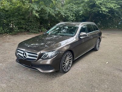 Mercedes E220