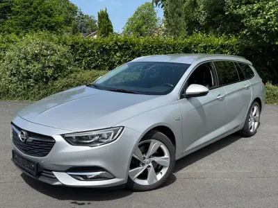 Gebraucht Opel Insignia Dynamic 209 PS (153 kW) 2019 Silber Kombi