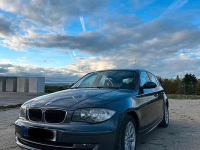 Gebraucht BMW 116 116 PS (85 kW) 2007 Grau Kleinwagen