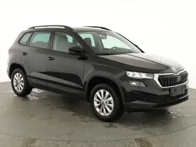 Neu Skoda Karoq Selection 150 PS (110 kW) 2025 Andere SUV