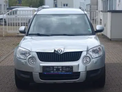 Gebraucht Skoda Yeti Experience 105 PS (77 kW) 2011 Silber SUV