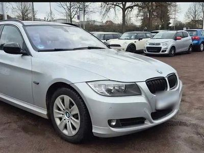 Gebraucht BMW 320 Comfort Edition 170 PS (125 kW) 2011 Silber Kombi