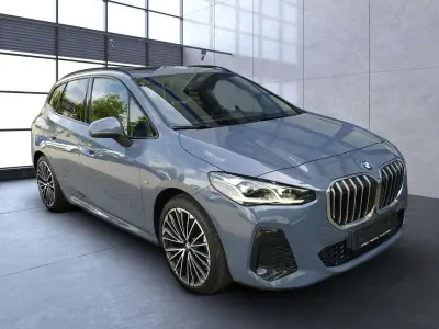 Gebraucht BMW 218 M Sport 136 PS (100 kW) 2024 Storm bay Van / Kleinbus