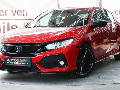 Usata Honda Civic 129 CV (94 kW) 2017 Rosso Berlina