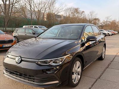 Gebraucht VW Golf VII Style 150 PS (110 kW) 2019 Schwarz Limousine