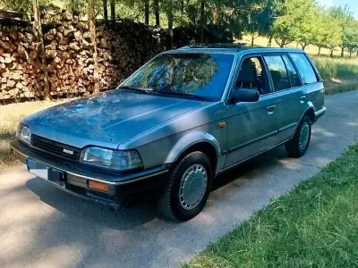 Gebraucht Mazda 323 86 PS (63 kW) 1989 Silber Kombi