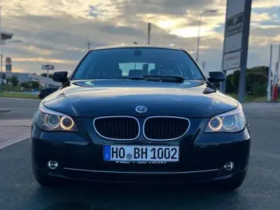 Gebraucht BMW 520 177 PS (130 kW) 2008 Blau Kombi
