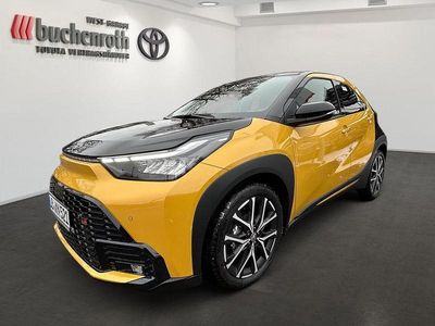 Mustard yellow Neu 2025 Toyota Aygo X Sport SUV | 30.990 €