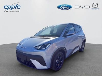 Neu BYD Dolphin Surf Comfort 114 kW (156 PS) 2026 Ice blue metallic Kleinwagen