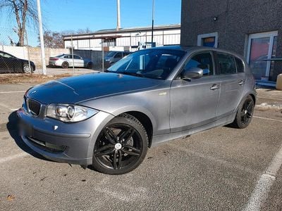 Gebraucht BMW 118 143 PS (105 kW) 2010 Grau Kleinwagen