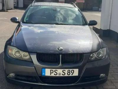 Gebraucht BMW 320 163 PS (119 kW) 2007 Grau Kombi