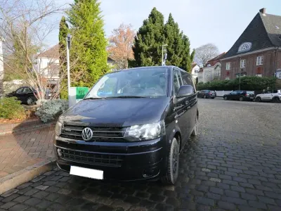 Gebraucht VW Multivan 114 PS (83 kW) 2014 Schwarz Van / Kleinbus