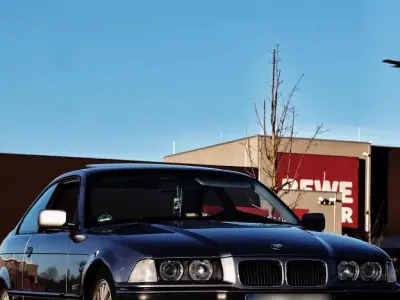 Gebraucht BMW 320 150 PS (110 kW) 1995 Violet Coupé