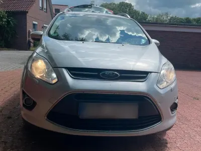 Gebraucht Ford Grand C-Max 116 PS (85 kW) 2011 Silber Van / Kleinbus