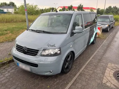 Gebraucht VW Caravelle 195 PS (143 kW) 2006 Blau Van